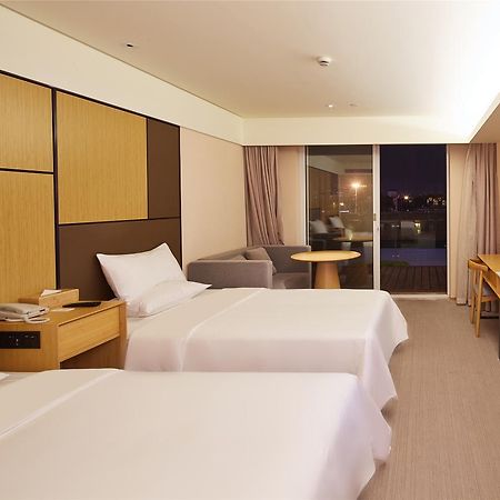 Ji Hotel Shanghai Guangda Liuzhou Road מראה חיצוני תמונה