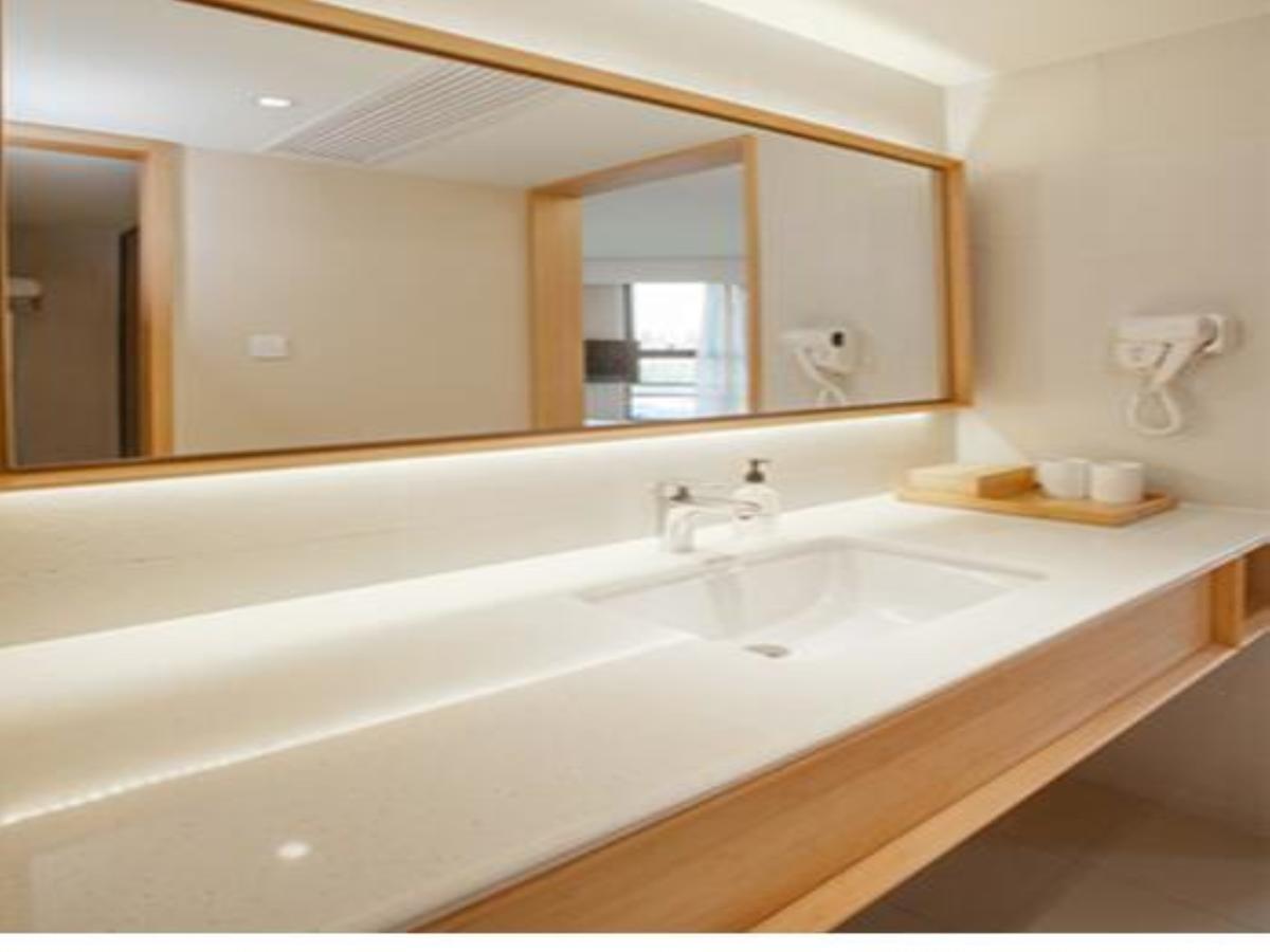 Ji Hotel Shanghai Guangda Liuzhou Road מראה חיצוני תמונה