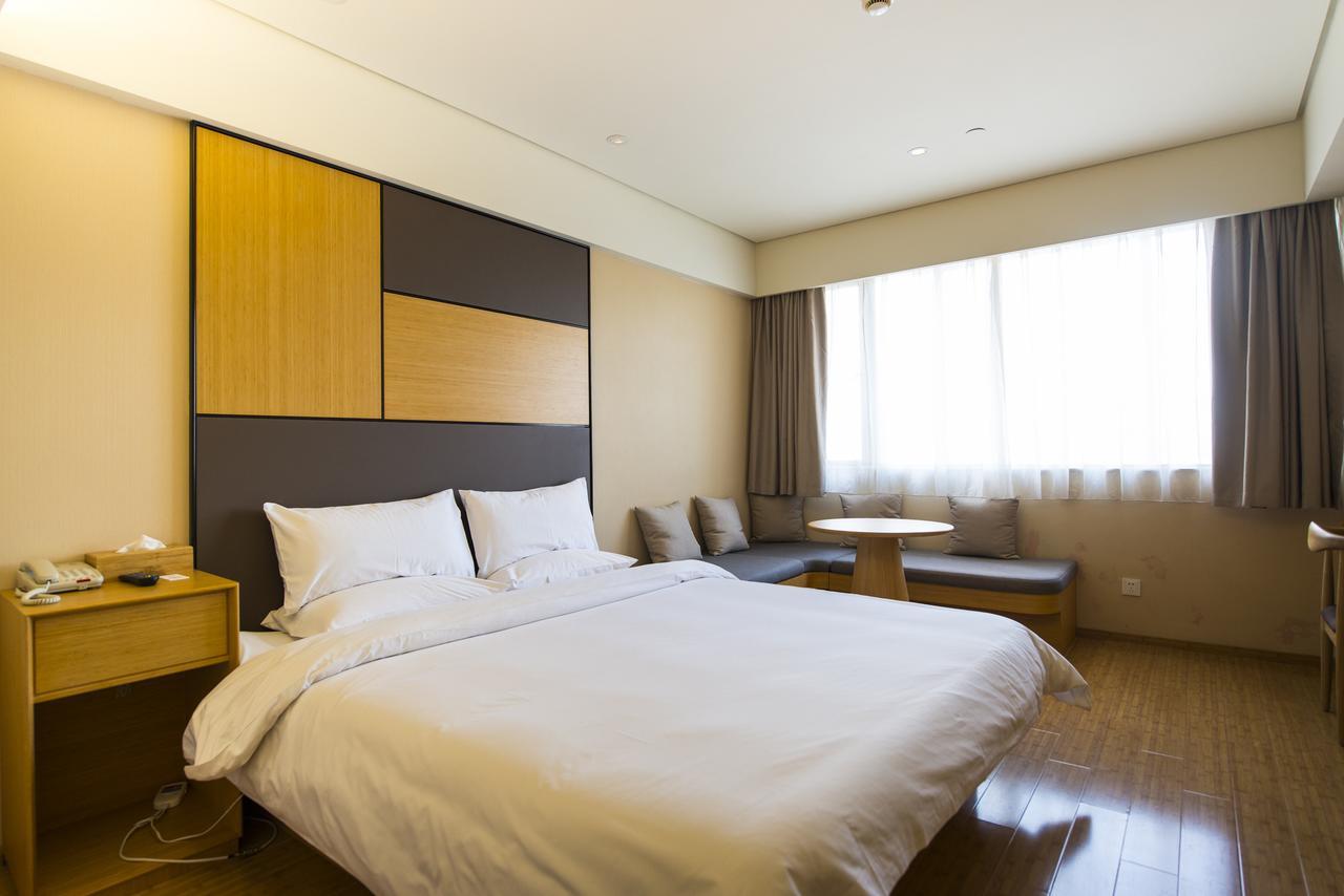 Ji Hotel Shanghai Guangda Liuzhou Road מראה חיצוני תמונה