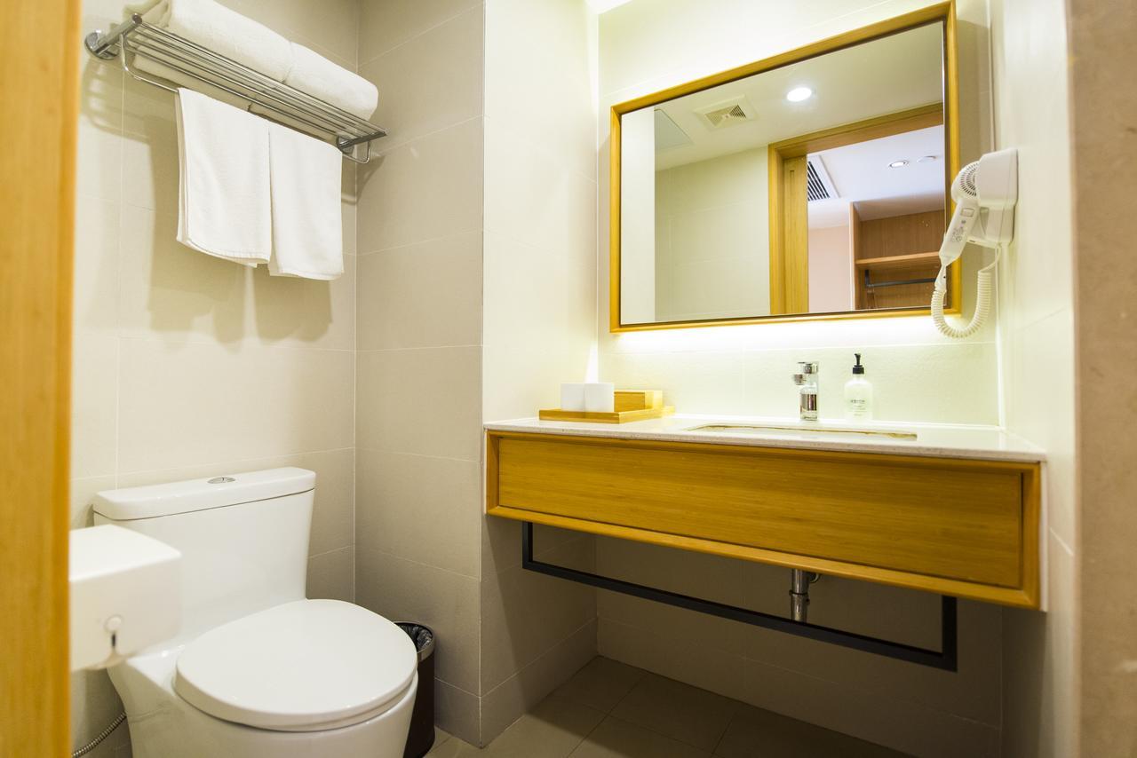Ji Hotel Shanghai Guangda Liuzhou Road מראה חיצוני תמונה